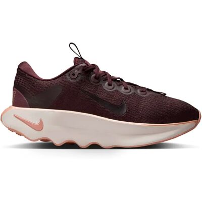 Chaussures de marche femme Nike Motiva 38,5 - Publicité Chaussures de marche femme Nike Motiva 38,5 - Publicité