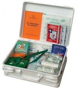 PVS Trousse de secours 4/6 personnes