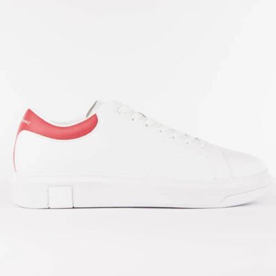 Giorgio Armani Basket Armani Exchange Action Homme Blanc 43 - Publicité Giorgio Armani Basket Armani Exchange Action Homme Blanc 43 - Publicité