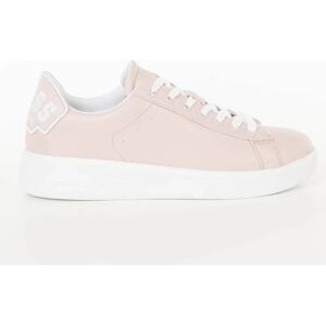 Basket Guess Reyhan Rose Femme - Sneakers - Publicité Basket Guess Reyhan Rose Femme - Sneakers - Publicité