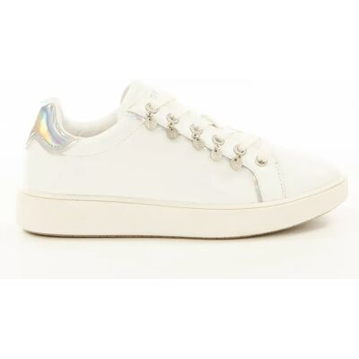Basket Guess Mely Femme Blanc 35 - Publicité Basket Guess Mely Femme Blanc 35 - Publicité