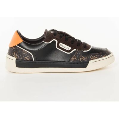 Basket Guess Essentials Homme Noir 45 - Publicité Basket Guess Essentials Homme Noir 45 - Publicité