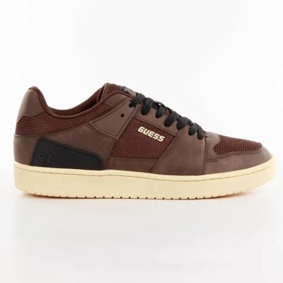 Basket Guess sava Homme Marron 41 - Publicité Basket Guess sava Homme Marron 41 - Publicité