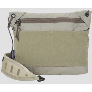 Sac Bandouliere Patagonia TERRAVIA SACOCHE Kaki Unique hommes - Publicité Sac Bandouliere Patagonia TERRAVIA SACOCHE Kaki Unique hommes - Publicité