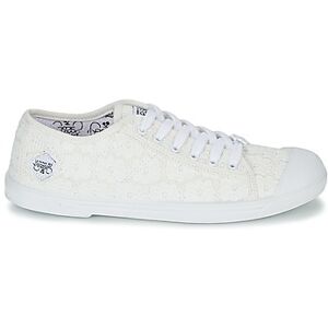 Baskets basses Le Temps des Cerises BASIC 02 Blanc 36,37 femmes - Publicité Baskets basses Le Temps des Cerises BASIC 02 Blanc 36,37 femmes - Publicité