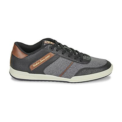 Baskets Umbro UM PACCO - Noir - 43 - Publicité Baskets Umbro UM PACCO - Noir - 43 - Publicité