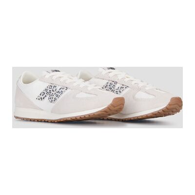 Baskets basses New Balance 471 Beige 36,37,38,40,42,40 1/2,42 1/2,37 1/2,38 1/2,41 1/2,39 1/2 femmes - Publicité Baskets basses New Balance 471 Beige 36,37,38,40,42,40 1/2,42 1/2,37 1/2,38 1/2,41 1/2,39 1/2 femmes - Publicité
