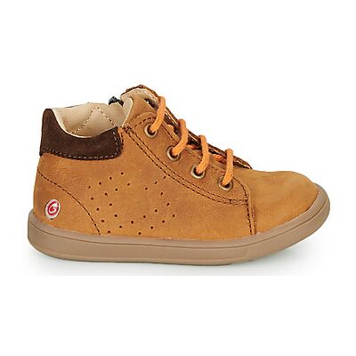 Baskets montantes enfant GBB FOLLIO Marron 18 garcons - Publicité Baskets montantes enfant GBB FOLLIO Marron 18 garcons - Publicité