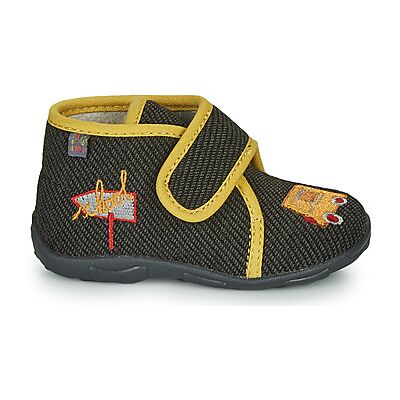 Chaussons enfant GBB OKANDI Noir 19 garcons - Publicité Chaussons enfant GBB OKANDI Noir 19 garcons - Publicité