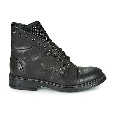 Boots Fru.it ADIETE Noir 36,37,41 femmes - Publicité Boots Fru.it ADIETE Noir 36,37,41 femmes - Publicité