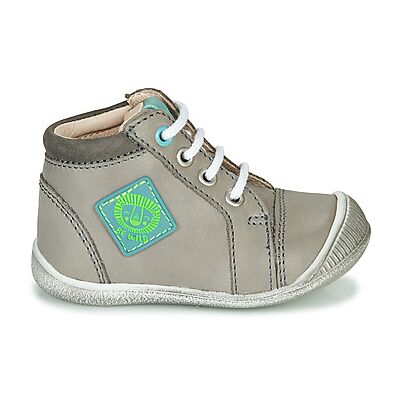 Baskets montantes enfant GBB TARAVI Gris 18,19,20 garcons - Publicité Baskets montantes enfant GBB TARAVI Gris 18,19,20 garcons - Publicité