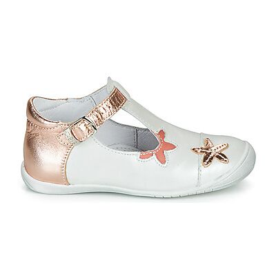 Ballerines enfant GBB ANAXI Blanc 24,25 filles - Publicité Ballerines enfant GBB ANAXI Blanc 24,25 filles - Publicité