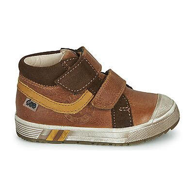 Baskets montantes enfant GBB OMALLO Marron 22 garcons - Publicité Baskets montantes enfant GBB OMALLO Marron 22 garcons - Publicité