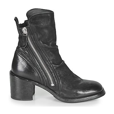 Bottines Moma NANINI Noir 37,38,39 femmes - Publicité Bottines Moma NANINI Noir 37,38,39 femmes - Publicité