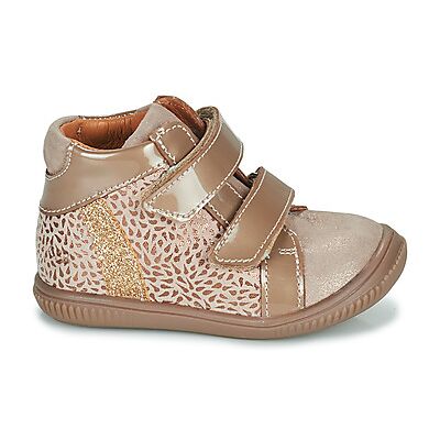 Baskets montantes enfant GBB JOYE Beige 24,26 filles - Publicité Baskets montantes enfant GBB JOYE Beige 24,26 filles - Publicité