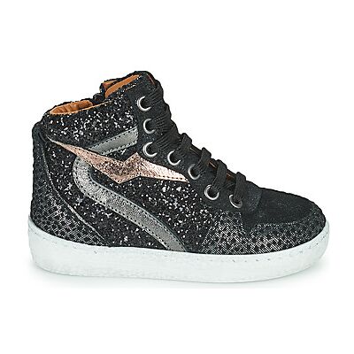 Baskets montantes enfant GBB TAROLI Noir 24,25,26,27 filles - Publicité Baskets montantes enfant GBB TAROLI Noir 24,25,26,27 filles - Publicité