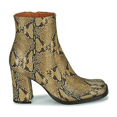 Bottines Chie Mihara XENTIL Vert 37,38,39,39 1/2 femmes - Publicité Bottines Chie Mihara XENTIL Vert 37,38,39,39 1/2 femmes - Publicité