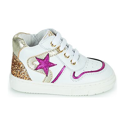 Baskets montantes enfant GBB LAMANE Blanc 18,19,20,21,22,23 filles - Publicité Baskets montantes enfant GBB LAMANE Blanc 18,19,20,21,22,23 filles - Publicité