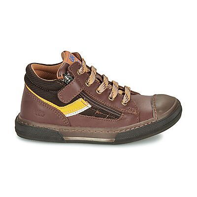 Baskets montantes enfant GBB VAUBERT Marron 24,25,26,27 garcons - Publicité Baskets montantes enfant GBB VAUBERT Marron 24,25,26,27 garcons - Publicité