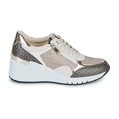 Baskets basses Marco Tozzi SKIPA Beige 38,39,40,41,42 femmes - Publicité Baskets basses Marco Tozzi SKIPA Beige 38,39,40,41,42 femmes - Publicité