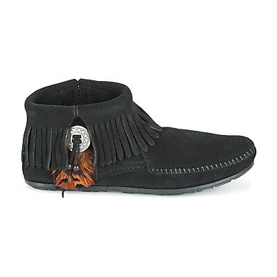 Boots Minnetonka CONCHO FEATHER SIDE ZIP BOOT Noir 36 femmes - Publicité Boots Minnetonka CONCHO FEATHER SIDE ZIP BOOT Noir 36 femmes - Publicité