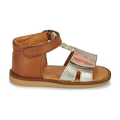 Sandales plates GBB LORIE Marron 24,25,26 filles - Publicité Sandales plates GBB LORIE Marron 24,25,26 filles - Publicité