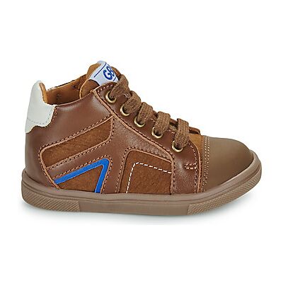 Baskets montantes enfant GBB PABLO Marron 24 garcons - Publicité Baskets montantes enfant GBB PABLO Marron 24 garcons - Publicité