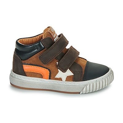Baskets montantes enfant GBB MANUEL Marron 30,31,32,33,34 garcons - Publicité Baskets montantes enfant GBB MANUEL Marron 30,31,32,33,34 garcons - Publicité