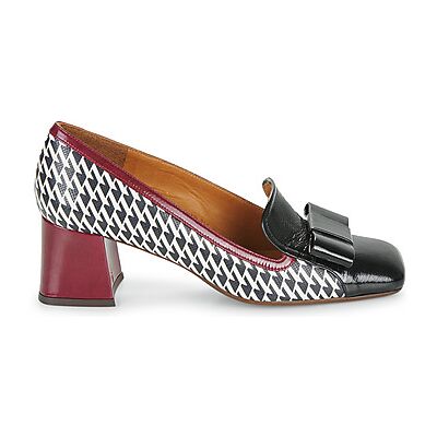 Chaussures escarpins Chie Mihara VYLANO Noir 37,38,39,40 femmes - Publicité Chaussures escarpins Chie Mihara VYLANO Noir 37,38,39,40 femmes - Publicité