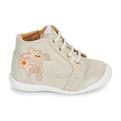 Baskets montantes enfant GBB BICHETTE ETE Doré 18,22 filles - Publicité Baskets montantes enfant GBB BICHETTE ETE Doré 18,22 filles - Publicité