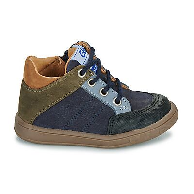 Baskets montantes enfant GBB CURIEUX Bleu 19,20,21,22,23 garcons - Publicité Baskets montantes enfant GBB CURIEUX Bleu 19,20,21,22,23 garcons - Publicité