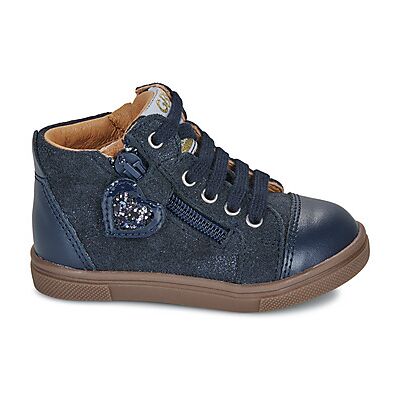 Baskets montantes enfant GBB MALA Bleu 24,25,26,27 filles - Publicité Baskets montantes enfant GBB MALA Bleu 24,25,26,27 filles - Publicité