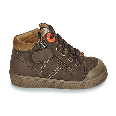 Baskets montantes enfant GBB ANATOLE Marron 24,25,26 garcons - Publicité Baskets montantes enfant GBB ANATOLE Marron 24,25,26 garcons - Publicité
