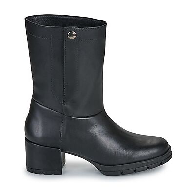 Bottines Unisa JURO Noir 37,38,39,40 femmes - Publicité Bottines Unisa JURO Noir 37,38,39,40 femmes - Publicité