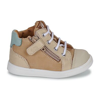 Baskets montantes enfant GBB DOUX Beige 19 filles - Publicité Baskets montantes enfant GBB DOUX Beige 19 filles - Publicité