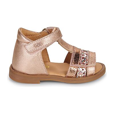Sandales plates GBB CRAQUANT Rose 20,21,22,23 filles - Publicité Sandales plates GBB CRAQUANT Rose 20,21,22,23 filles - Publicité