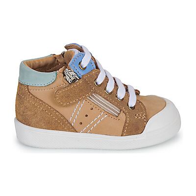 Baskets montantes enfant GBB ANATOLE Beige 24,25,26 garcons - Publicité Baskets montantes enfant GBB ANATOLE Beige 24,25,26 garcons - Publicité