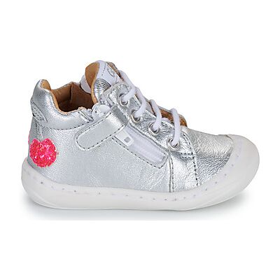 Baskets montantes enfant GBB FRUITE Argenté 24,25 filles - Publicité Baskets montantes enfant GBB FRUITE Argenté 24,25 filles - Publicité