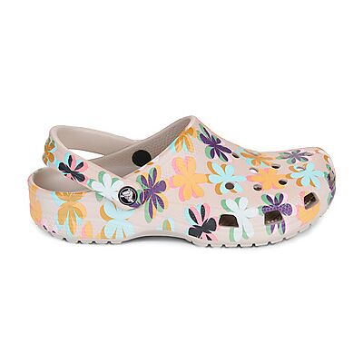 Sabots Crocs CLASSIC RETRO SUMMER CLOG Beige 36 / 37,37 / 38,41 / 42 femmes - Publicité Sabots Crocs CLASSIC RETRO SUMMER CLOG Beige 36 / 37,37 / 38,41 / 42 femmes - Publicité
