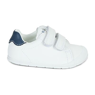 Baskets basses enfant Pablosky ZIGGY Blanc 18,19,21,22,23 garcons - Publicité Baskets basses enfant Pablosky ZIGGY Blanc 18,19,21,22,23 garcons - Publicité