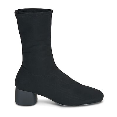 Bottines Vagabond Shoemakers LIVIA Noir 36,37,38,39,40 femmes - Publicité Bottines Vagabond Shoemakers LIVIA Noir 36,37,38,39,40 femmes - Publicité