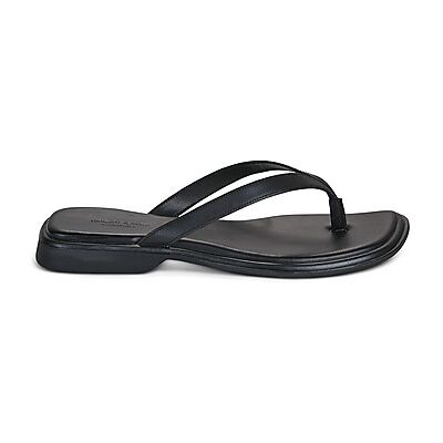 Tongs Vagabond Shoemakers IZZY Noir 40 femmes - Publicité Tongs Vagabond Shoemakers IZZY Noir 40 femmes - Publicité