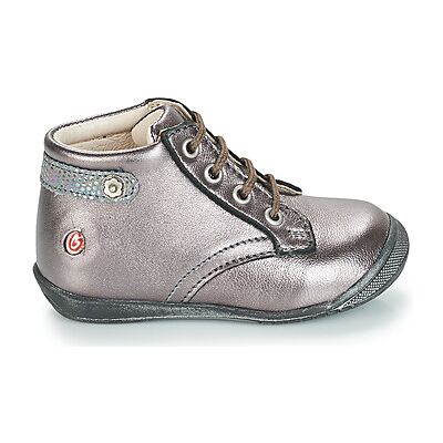 Boots enfant GBB NICOLE Argenté 18,19,20,21,22 filles - Publicité Boots enfant GBB NICOLE Argenté 18,19,20,21,22 filles - Publicité