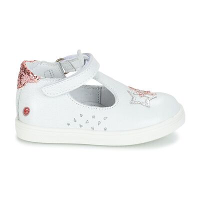 Ballerines enfant GBB SABRINA Blanc 23 filles - Publicité Ballerines enfant GBB SABRINA Blanc 23 filles - Publicité