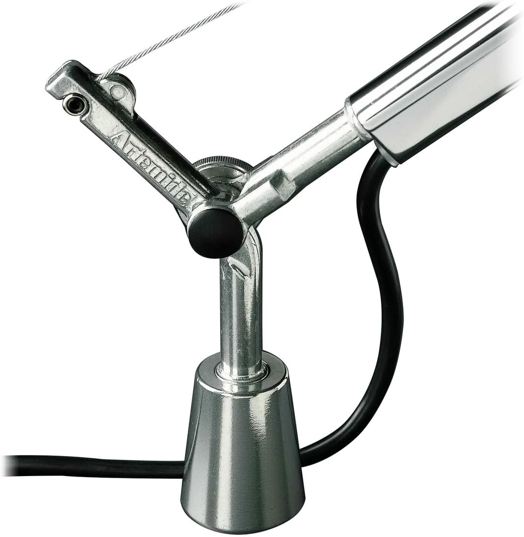 Artemide - Tolomeo, fixation par vis