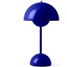 &Tradition & Tradition - Flowerpot Lampe de table rechargeable VP9 avec câble de recharge magnétique, brillant, bleu cobalt