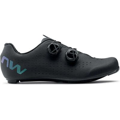 Chaussures Northwave Revolution 3 Noir 45 Unisex - Publicité Chaussures Northwave Revolution 3 Noir 45 Unisex - Publicité