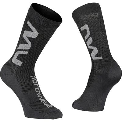 Chaussettes Northwave Extreme Air Noir M Unisex - Publicité Chaussettes Northwave Extreme Air Noir M Unisex - Publicité