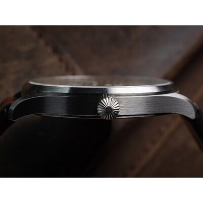 MONTRE LACO PILOT GENF 40 - Publicité MONTRE LACO PILOT GENF 40 - Publicité