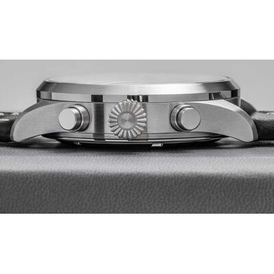 MONTRE LACO CHRONOGRAPHS KIEL SCHWARZ (BLACK) 43 - Publicité MONTRE LACO CHRONOGRAPHS KIEL SCHWARZ (BLACK) 43 - Publicité